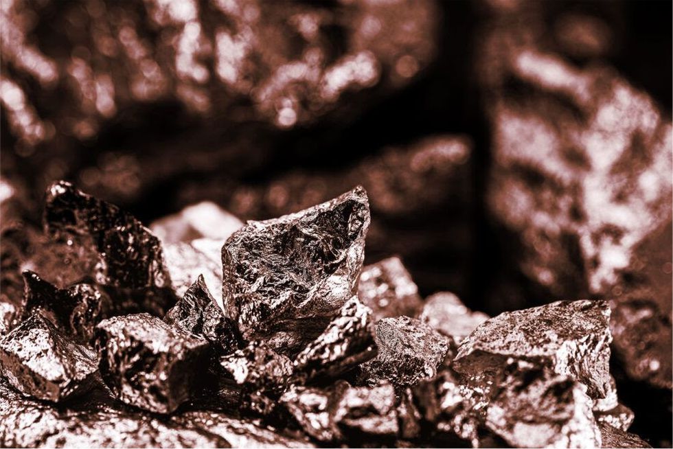 Déficit global de cobre impulsa proyectos mineros en Ecuador con producción prevista desde 2027 